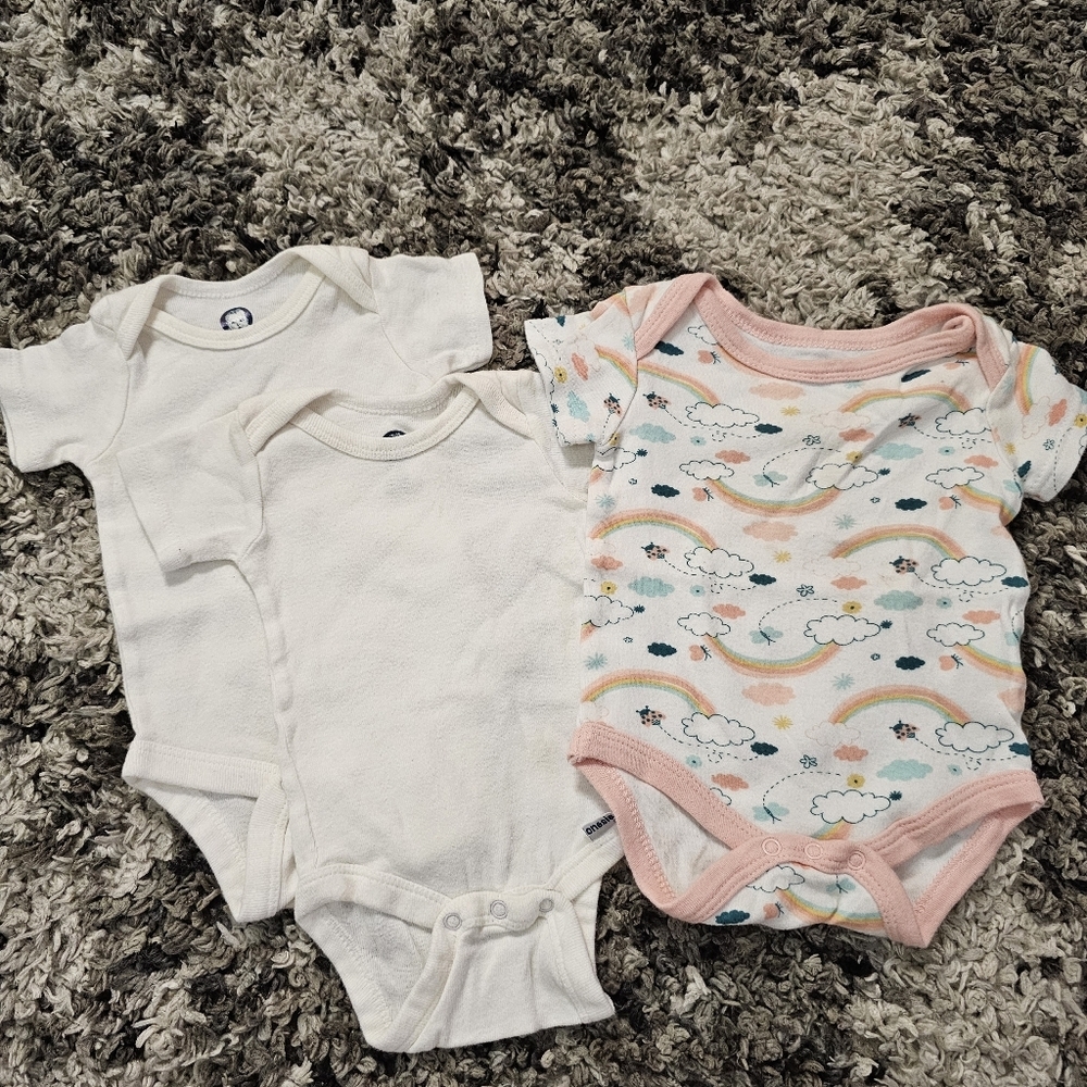 Baby 3-6 months Onseie Bundle